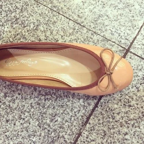 Bowknot Round Toe Flat Sandals