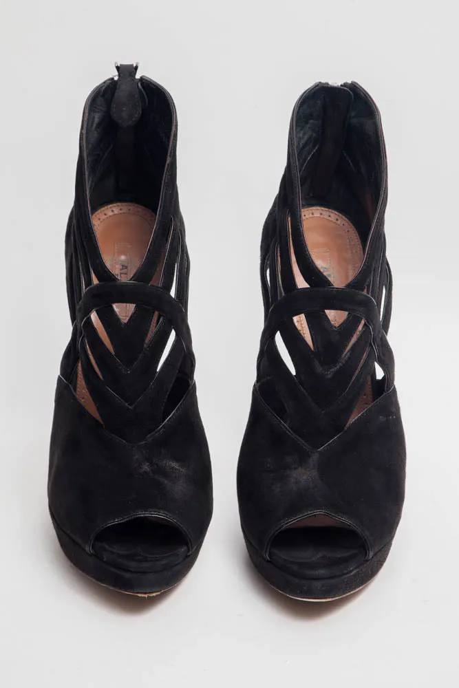SUEDE CUTOUT HEELS