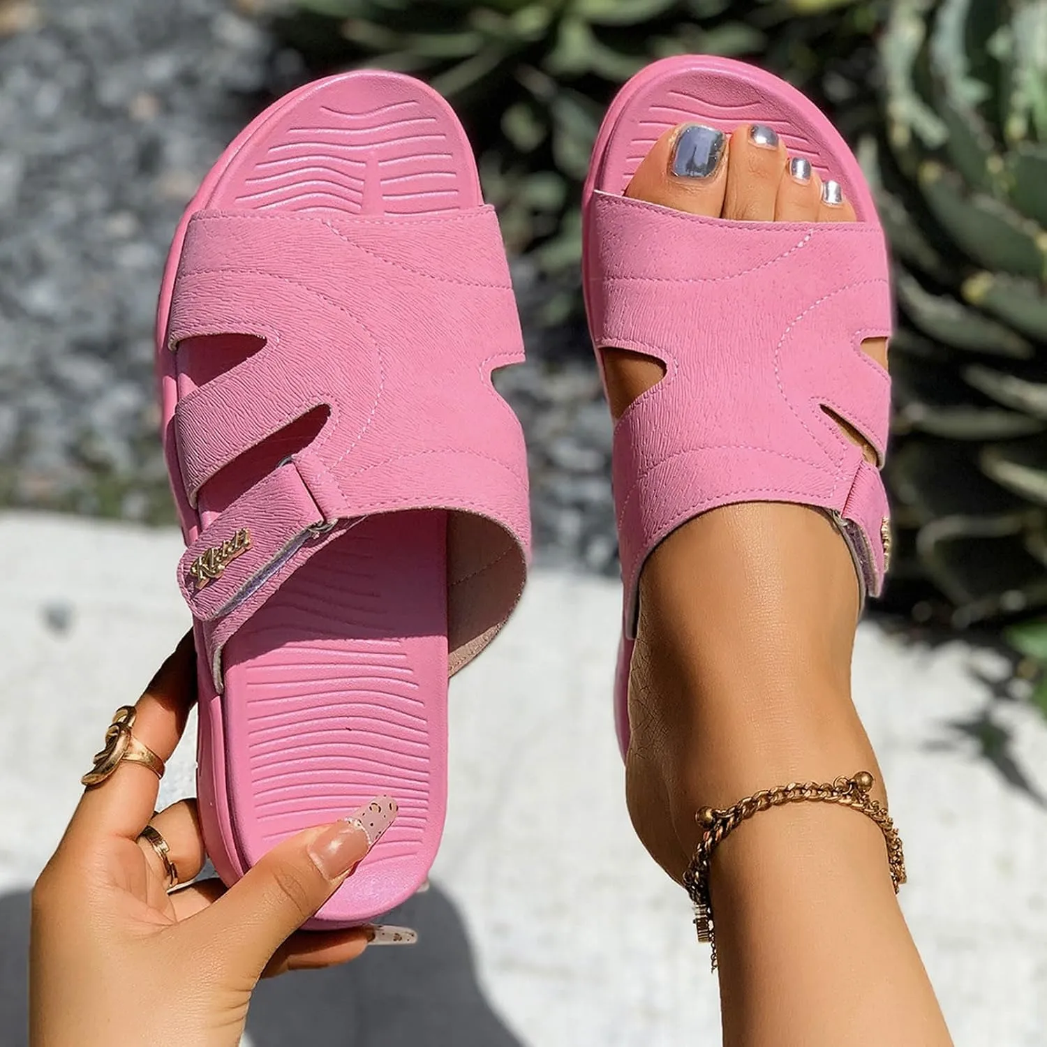 Women's Summer Slide Sandals Open Toe Flat Leather Slippers for Casual Outdoor Beach Vacation Comfortable Lightweight